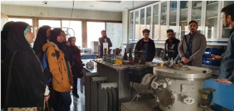 بازدید علمی دانشجویان دانشکده فیزیک دانشگاه کاشان از پژوهشکده لیزر و پلاسمای دانشگاه شهید بهشتی